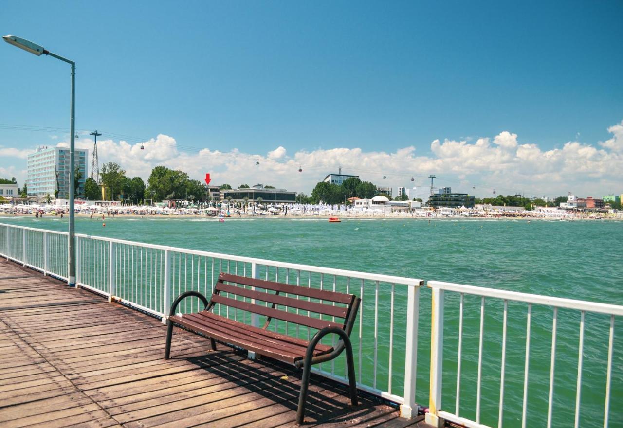 Appartamento Residencia Del Mar Mamaia Esterno foto